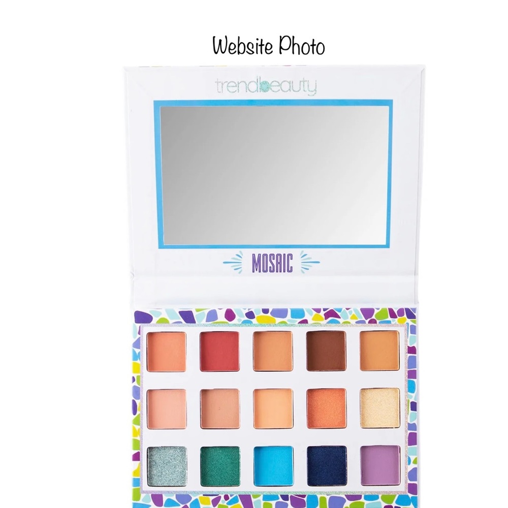 TrendBeauty Cosmetics “Mosaic” Eyeshadow Palette